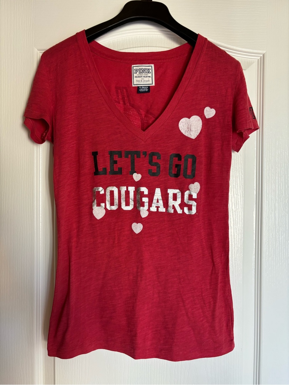 PINK Victoria’s Secret Washington State Go Cougars Red V neck T-Shirt women’s XS